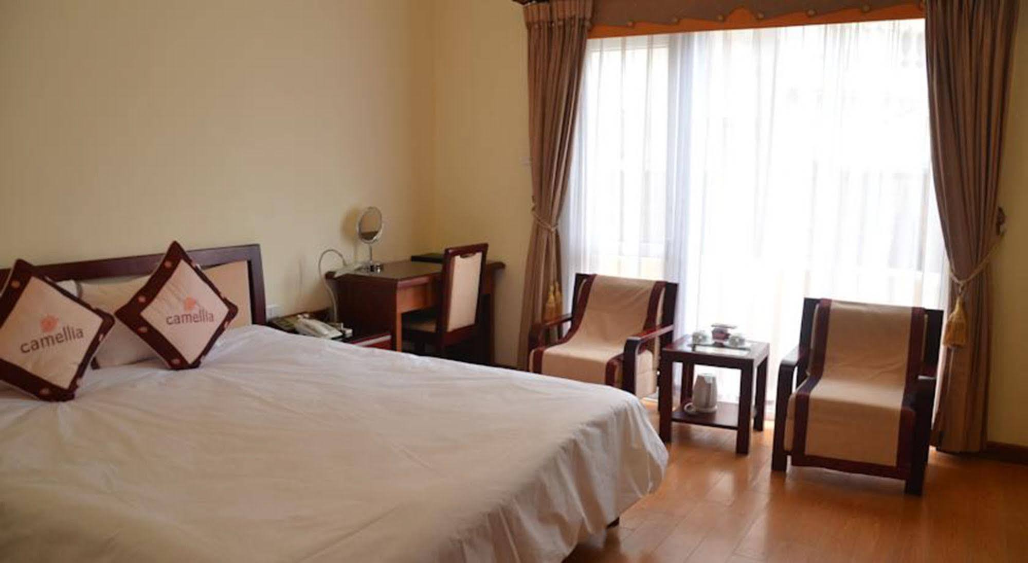 Camellia 4 Hotel Hanoi Exterior foto